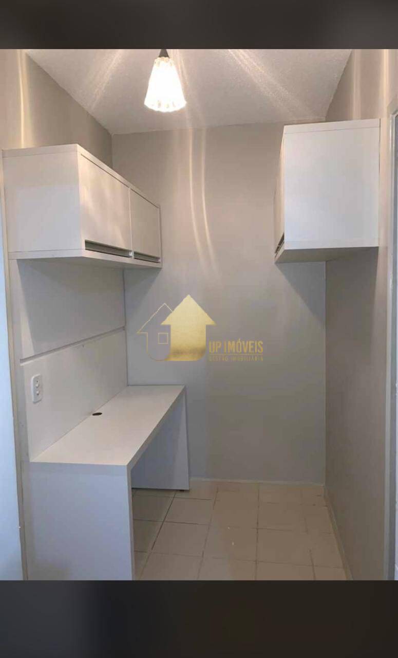 Casa de Condomínio para alugar com 2 quartos, 65m² - Foto 4