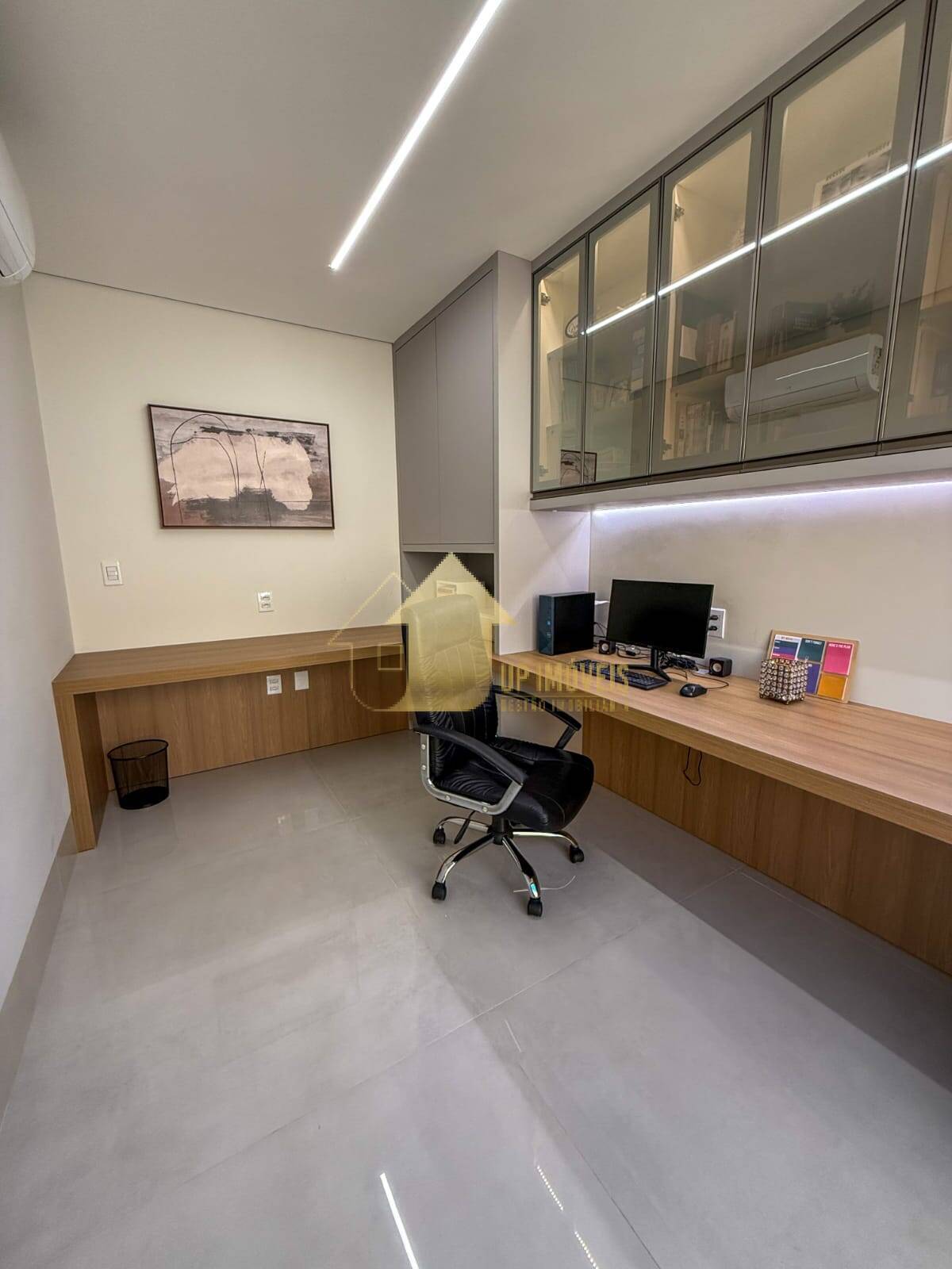Casa de Condomínio à venda com 4 quartos, 339m² - Foto 31