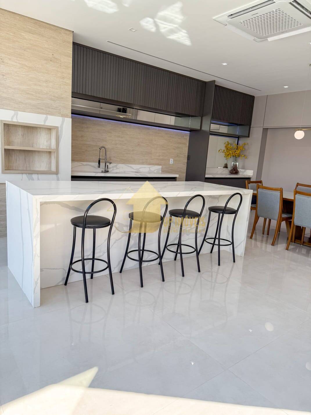 Casa de Condomínio à venda com 4 quartos, 339m² - Foto 33
