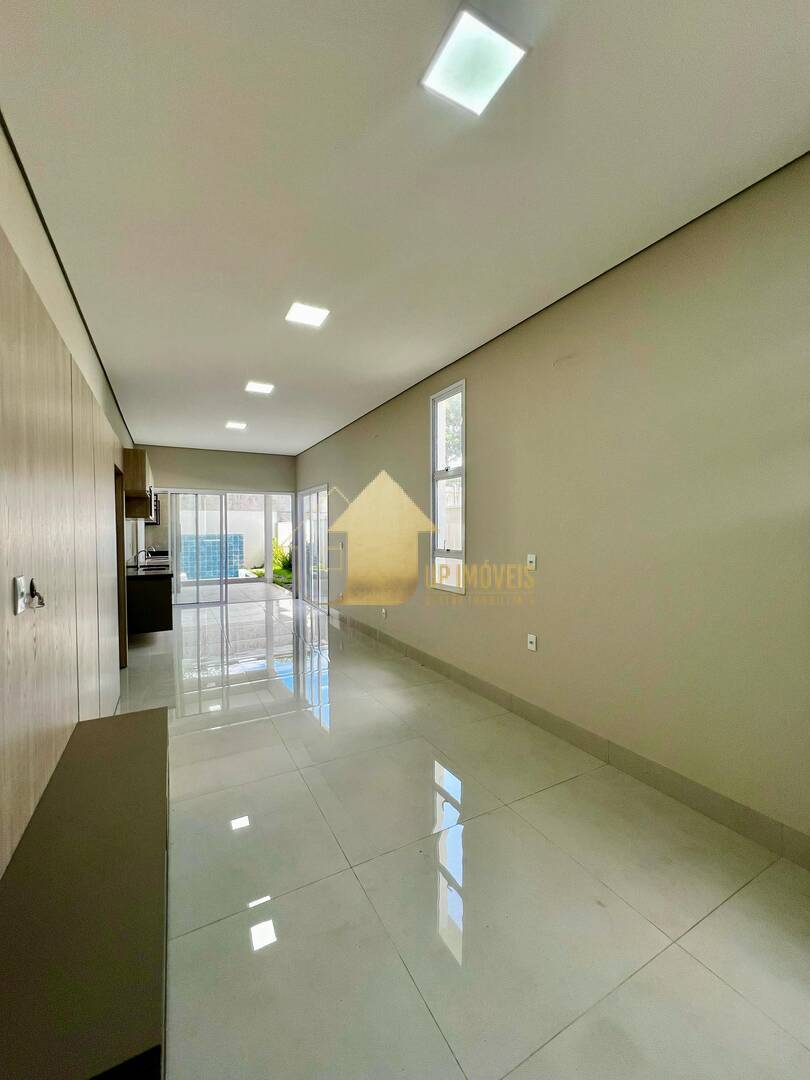 Casa de Condomínio à venda com 3 quartos, 148m² - Foto 2