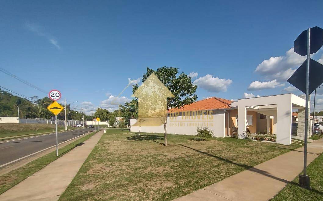 Casa à venda com 3 quartos, 154m² - Foto 17