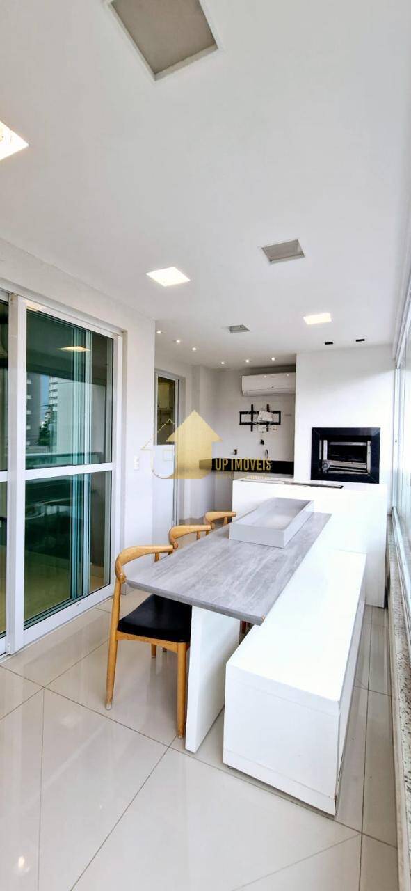 Apartamento para alugar com 3 quartos, 168m² - Foto 6