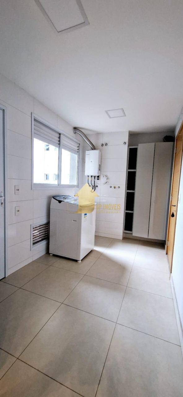 Apartamento para alugar com 3 quartos, 168m² - Foto 12