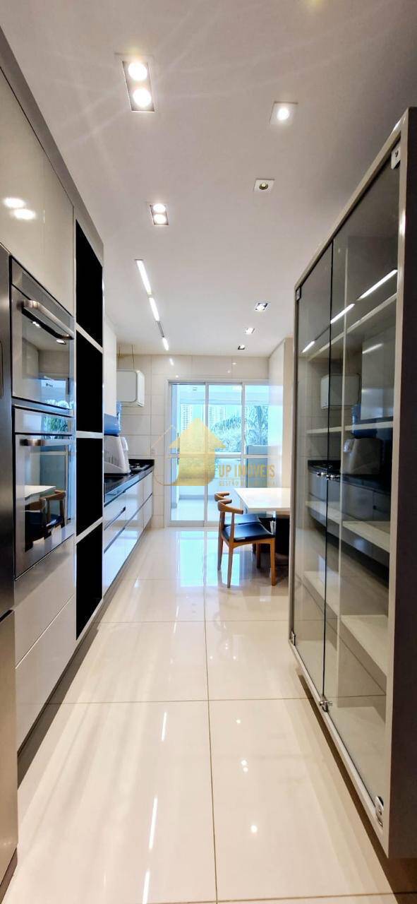 Apartamento para alugar com 3 quartos, 168m² - Foto 22
