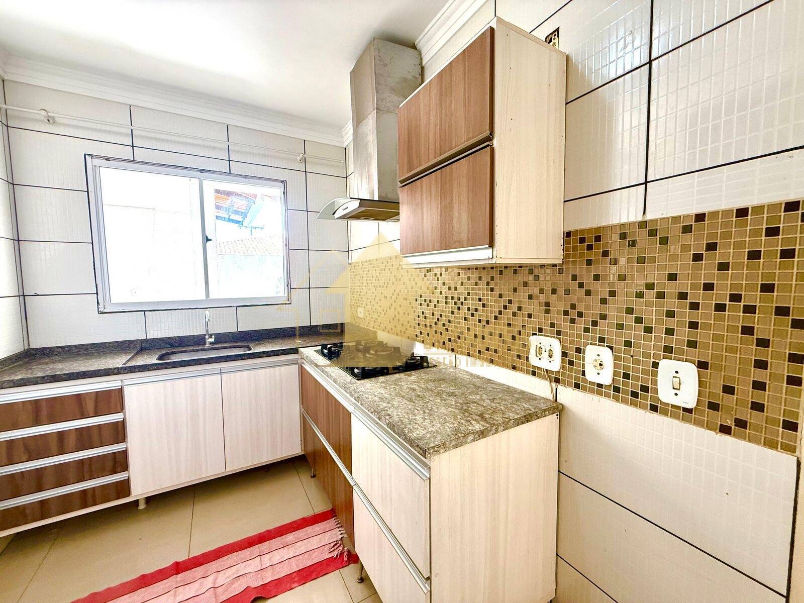 Casa de Condomínio à venda e aluguel com 3 quartos, 98m² - Foto 5