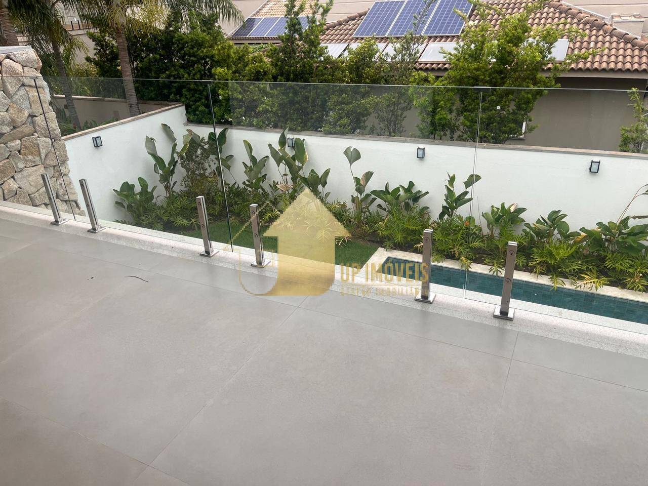 Casa de Condomínio à venda com 4 quartos, 307m² - Foto 3