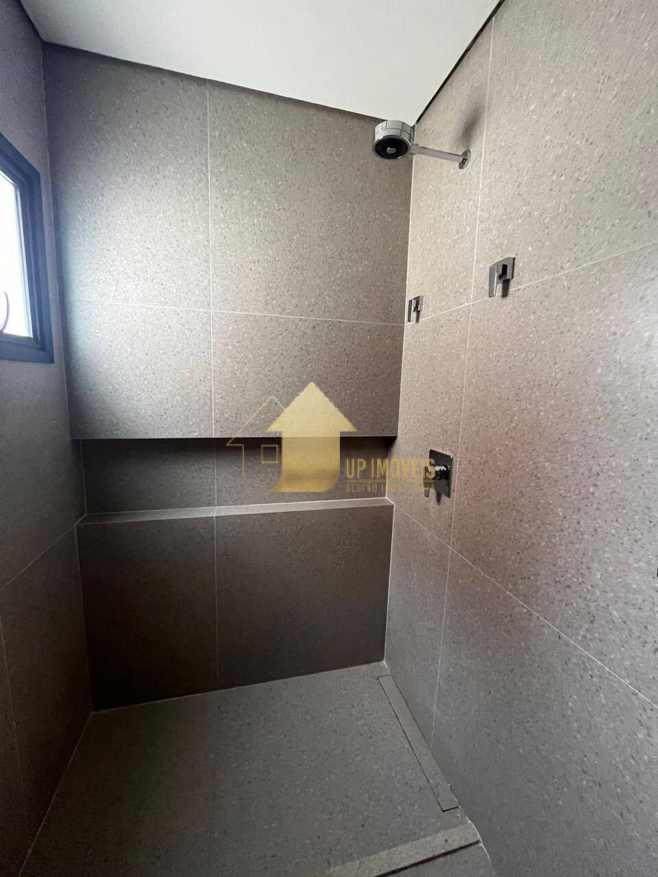 Casa de Condomínio à venda com 4 quartos, 307m² - Foto 5