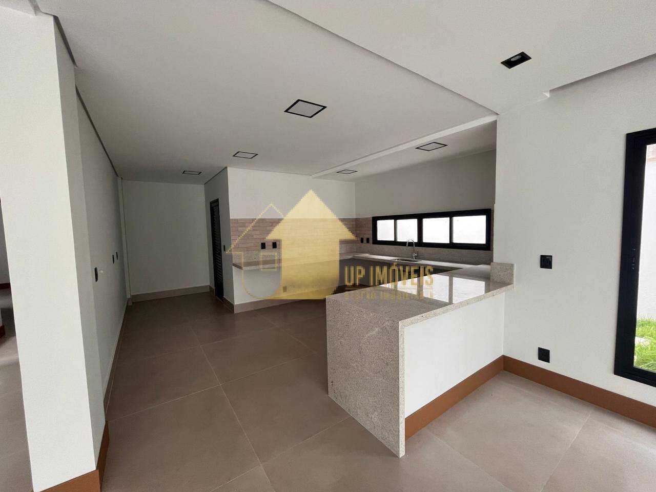Casa de Condomínio à venda com 4 quartos, 307m² - Foto 8