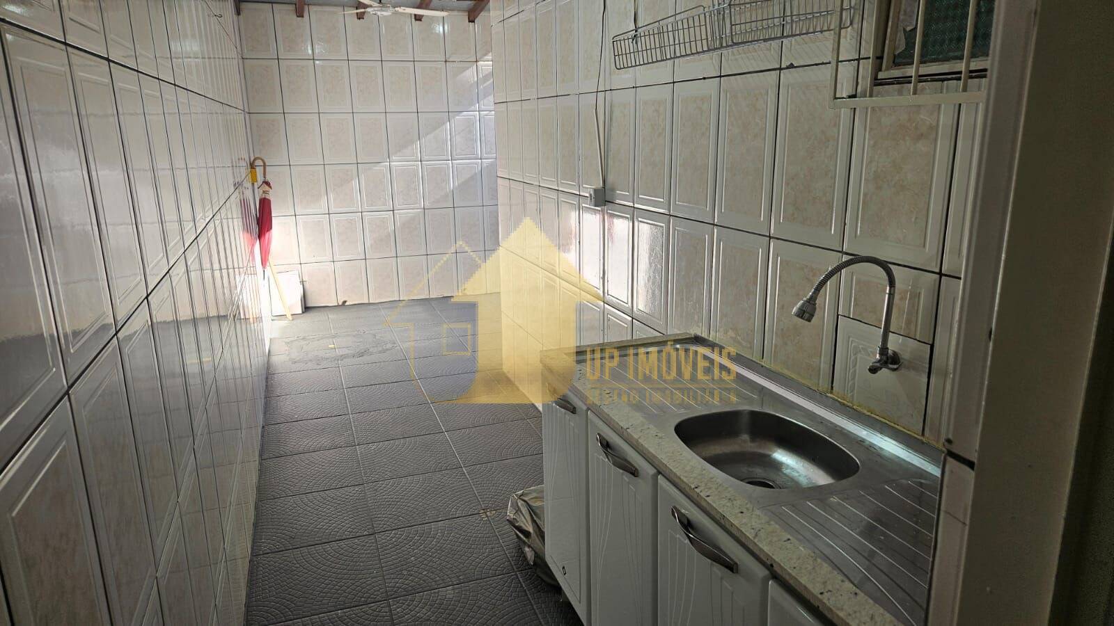 Casa de Condomínio para alugar com 30 quartos, 150m² - Foto 10