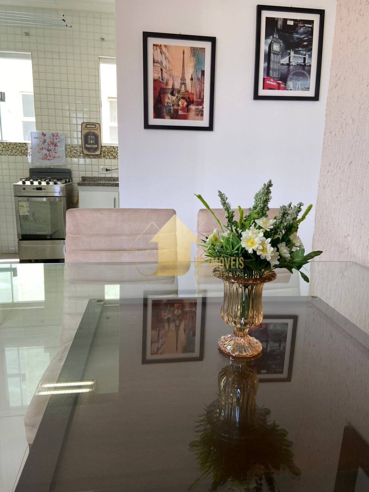 Apartamento para alugar com 2 quartos, 70m² - Foto 1