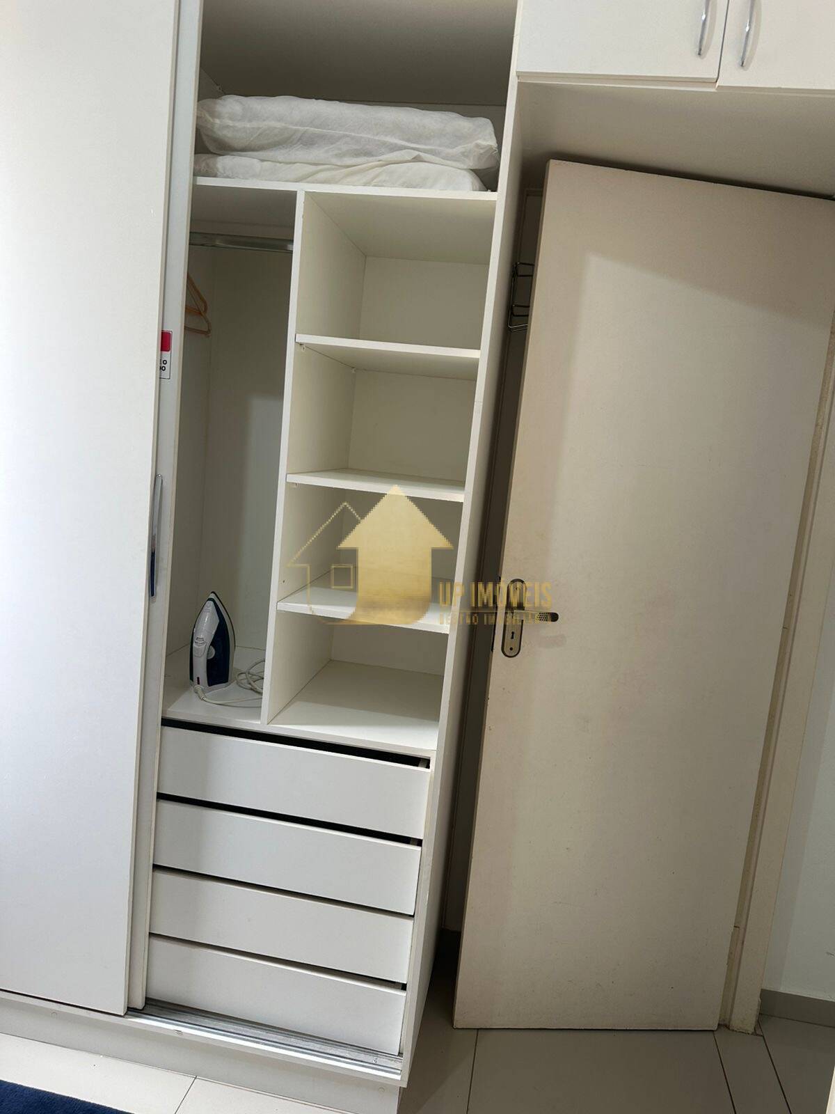 Apartamento para alugar com 2 quartos, 70m² - Foto 7