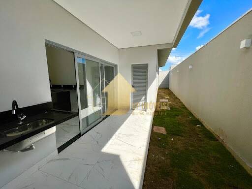 Casa à venda com 3 quartos, 161m² - Foto 6