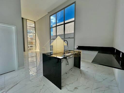 Casa à venda com 3 quartos, 161m² - Foto 7